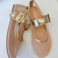 Bridgette Flat