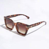 Whitney Sunnies