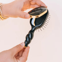 Mini Detangler Brush (Black)