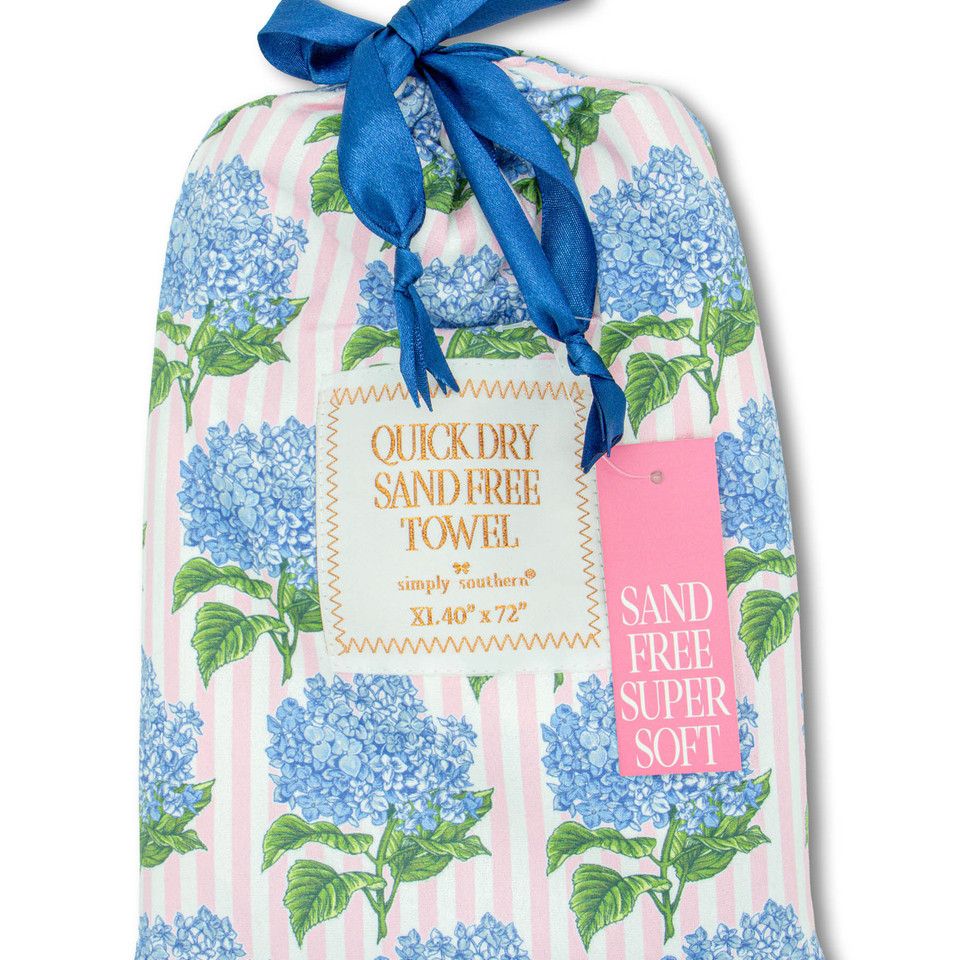 Quick Dry Towel (Hydrangeas)