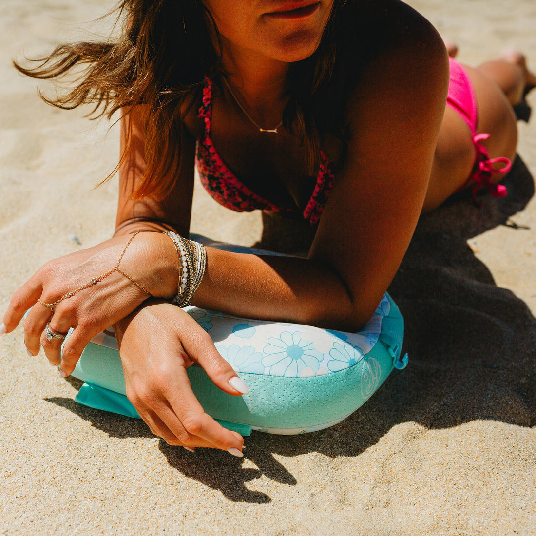 Daisy Craze, Ballast Beach Pillow