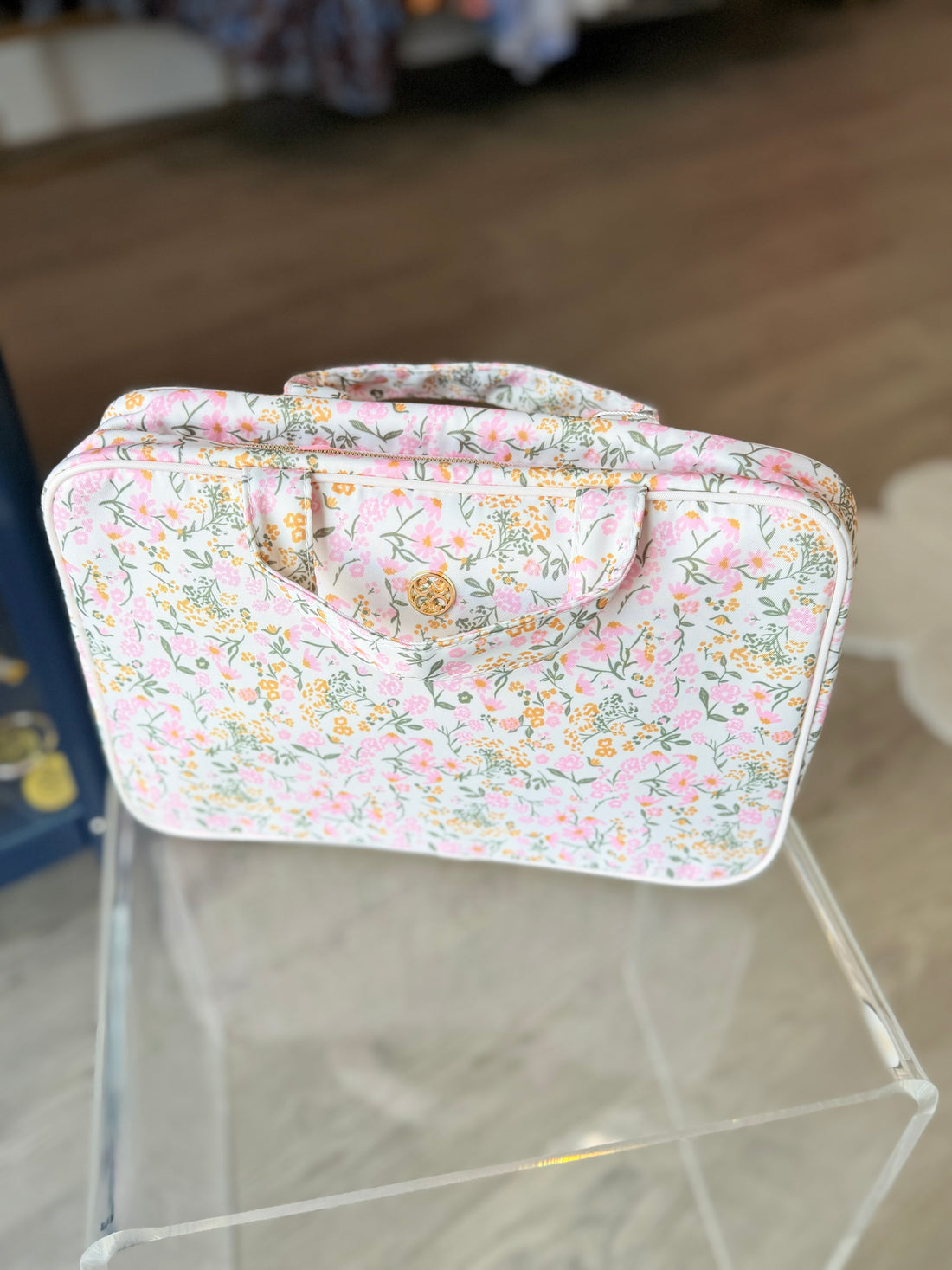 Petal Charm Toiletry Bag