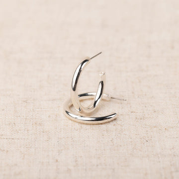 Cameron Shiny Silver Earring