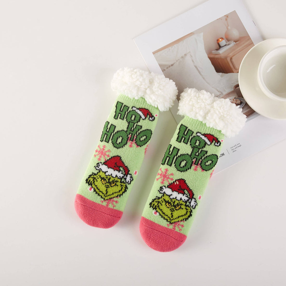 Kids Fuzzy Christmas Socks (HOHOHO)