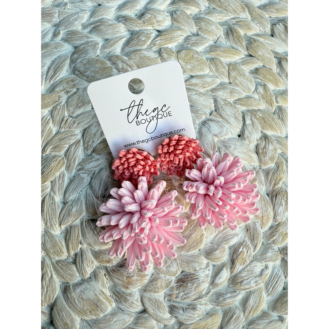 Raffia Flower Dangle Earring