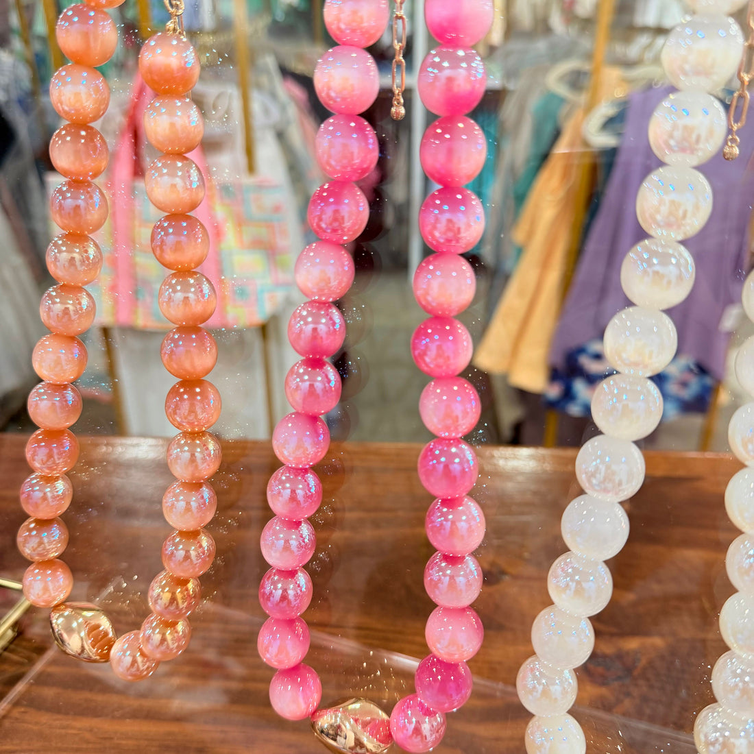 Shelly Necklace (Pink)