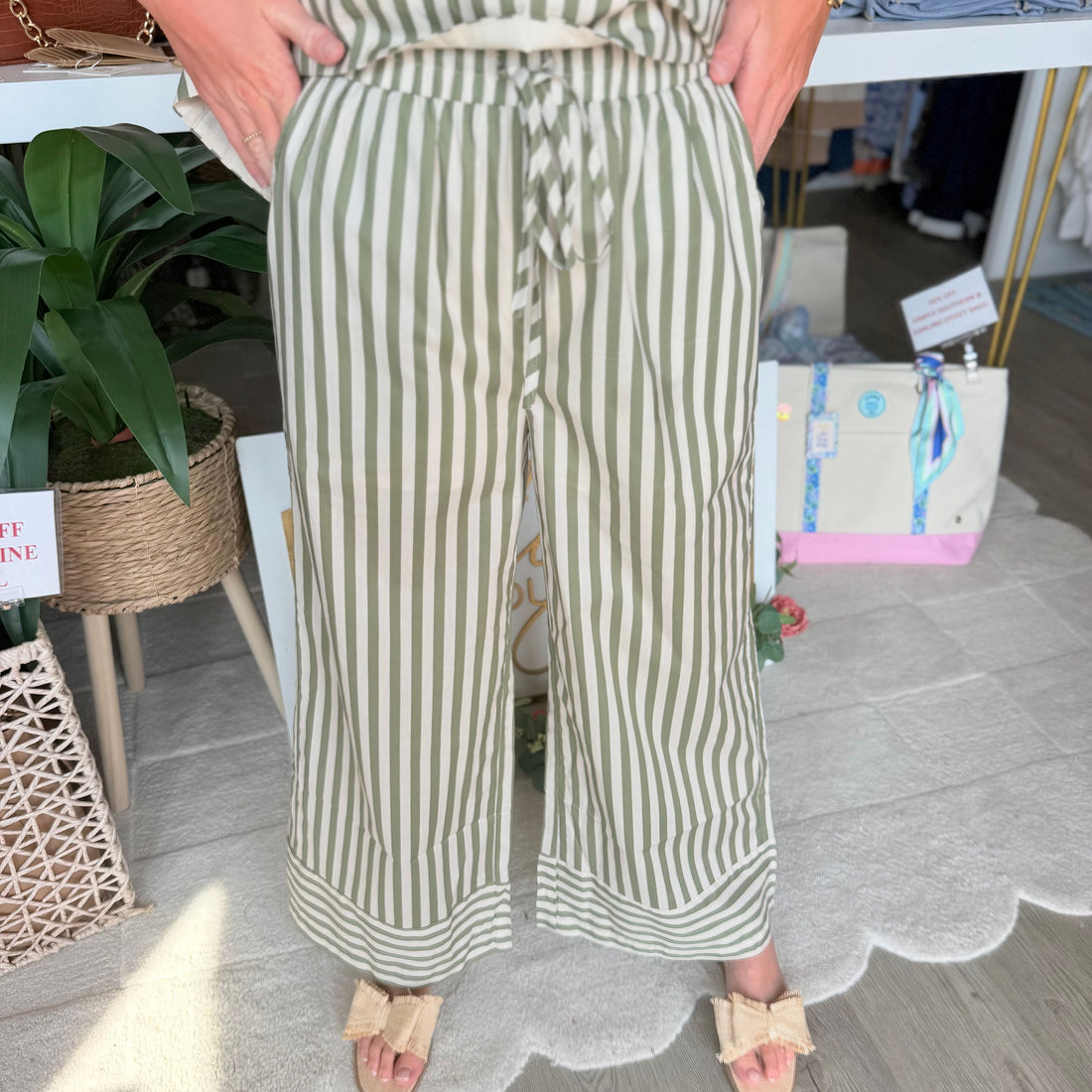 Mila Pant