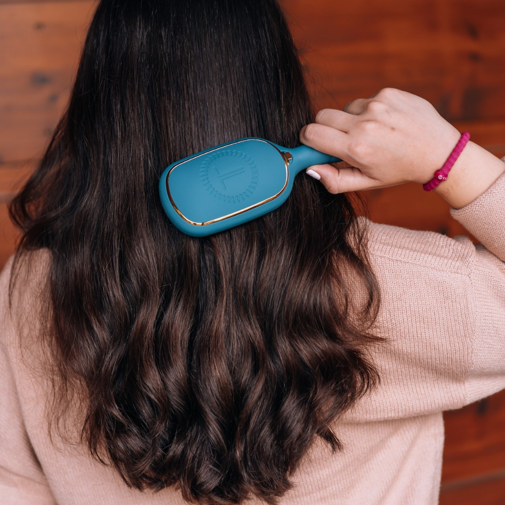Detangler Brush For Thick Hair (Teal With It)