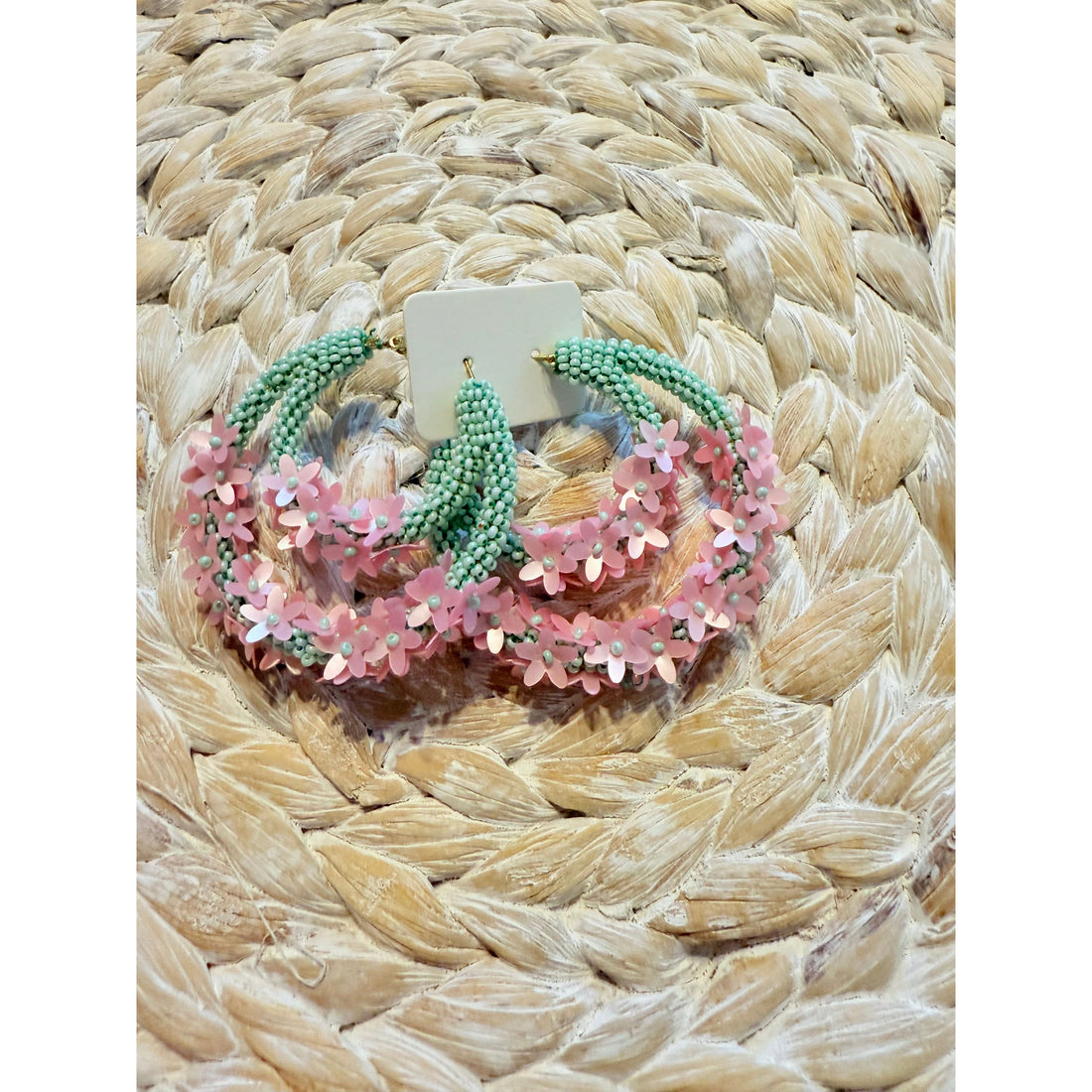 Flower Cluster Earring (mint)