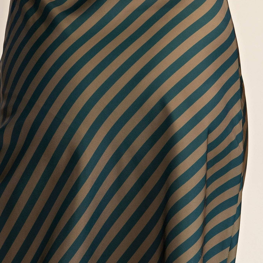Gianna Skirt (Green/Olive)