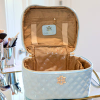 Hampton Train Case (Light Blue)