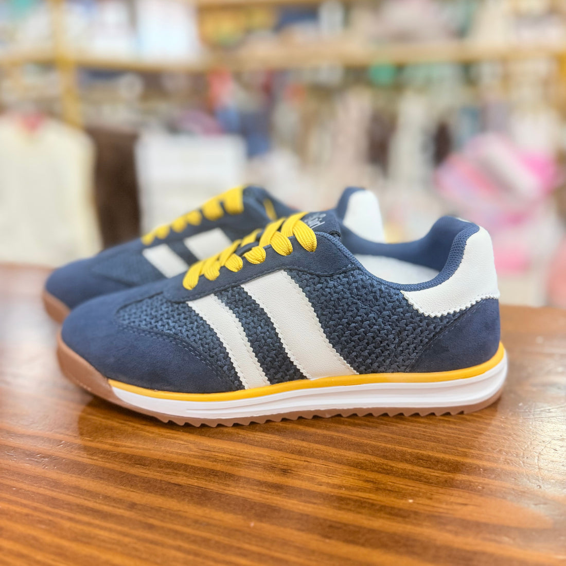Run It Back Tennis Shoe (Navy)
