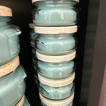 Resort 3.4 Oz Candle