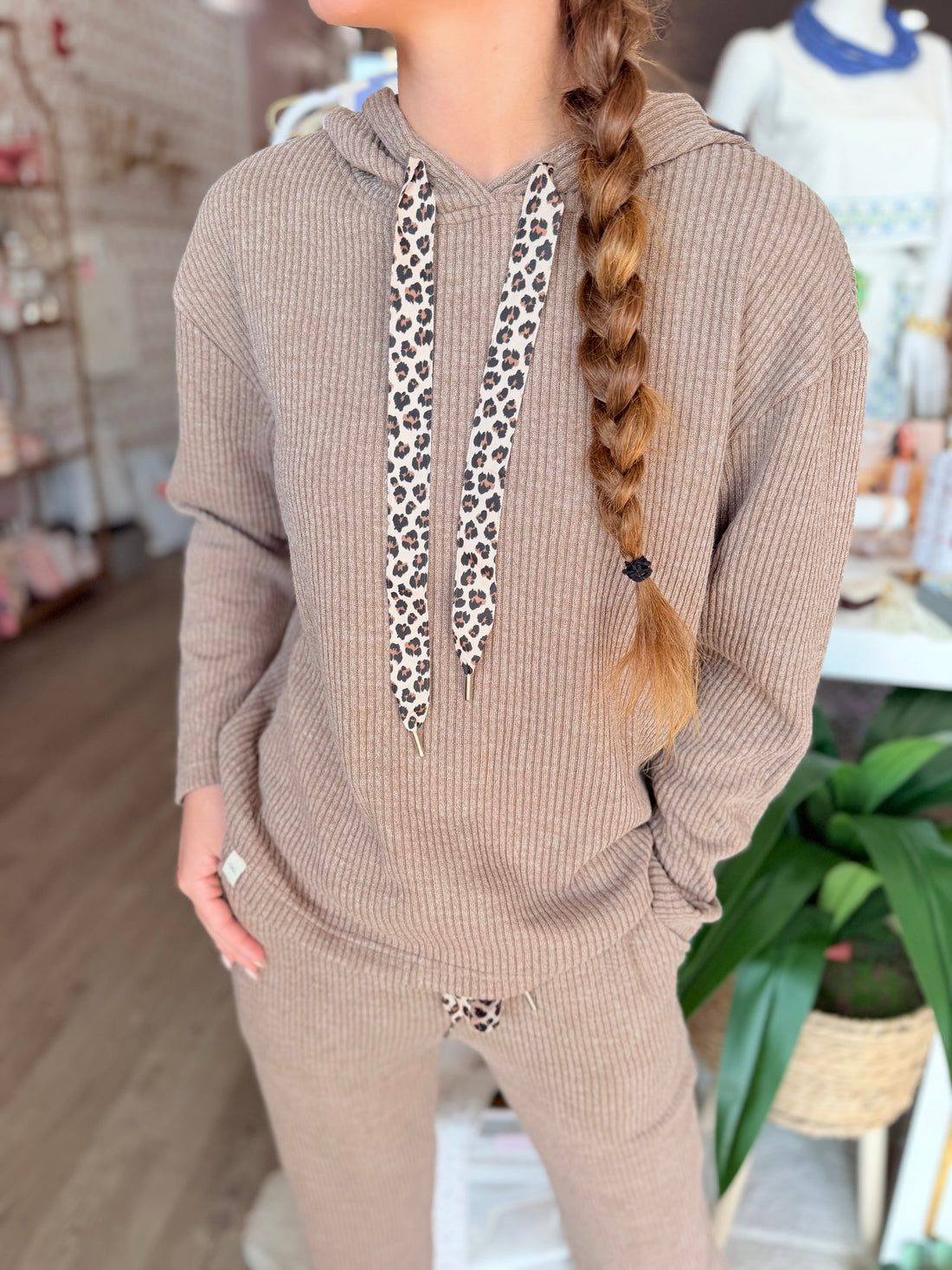 LEOPARD LOUNGE SET *DEAL OF THE DAY*