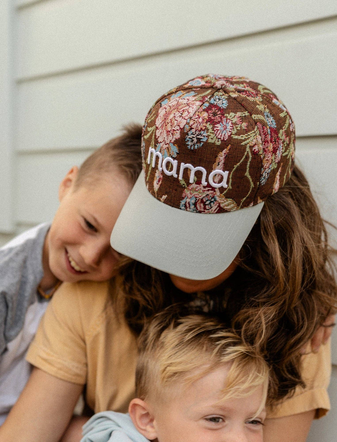 Mama Hat