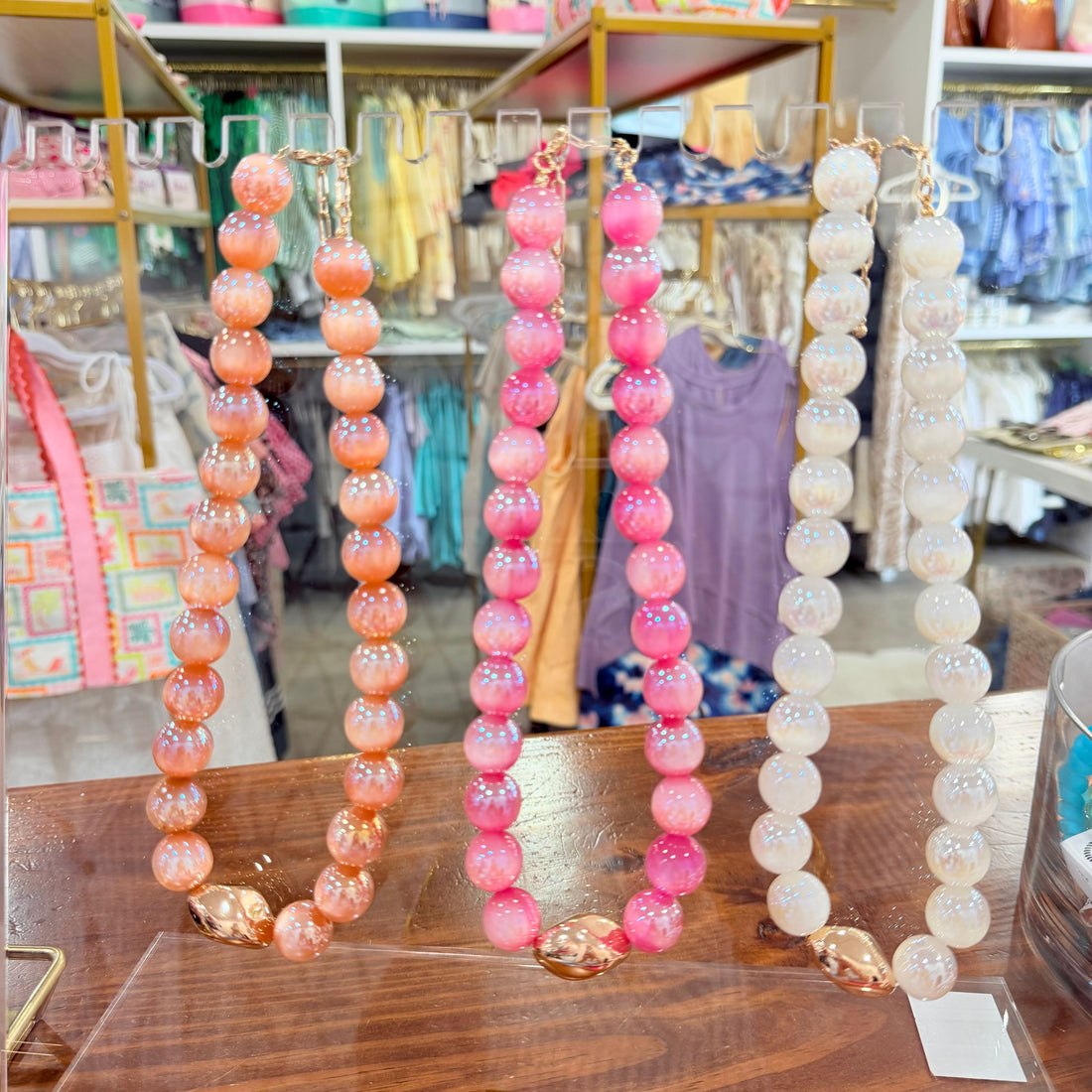 Shelly Necklace (Pink)