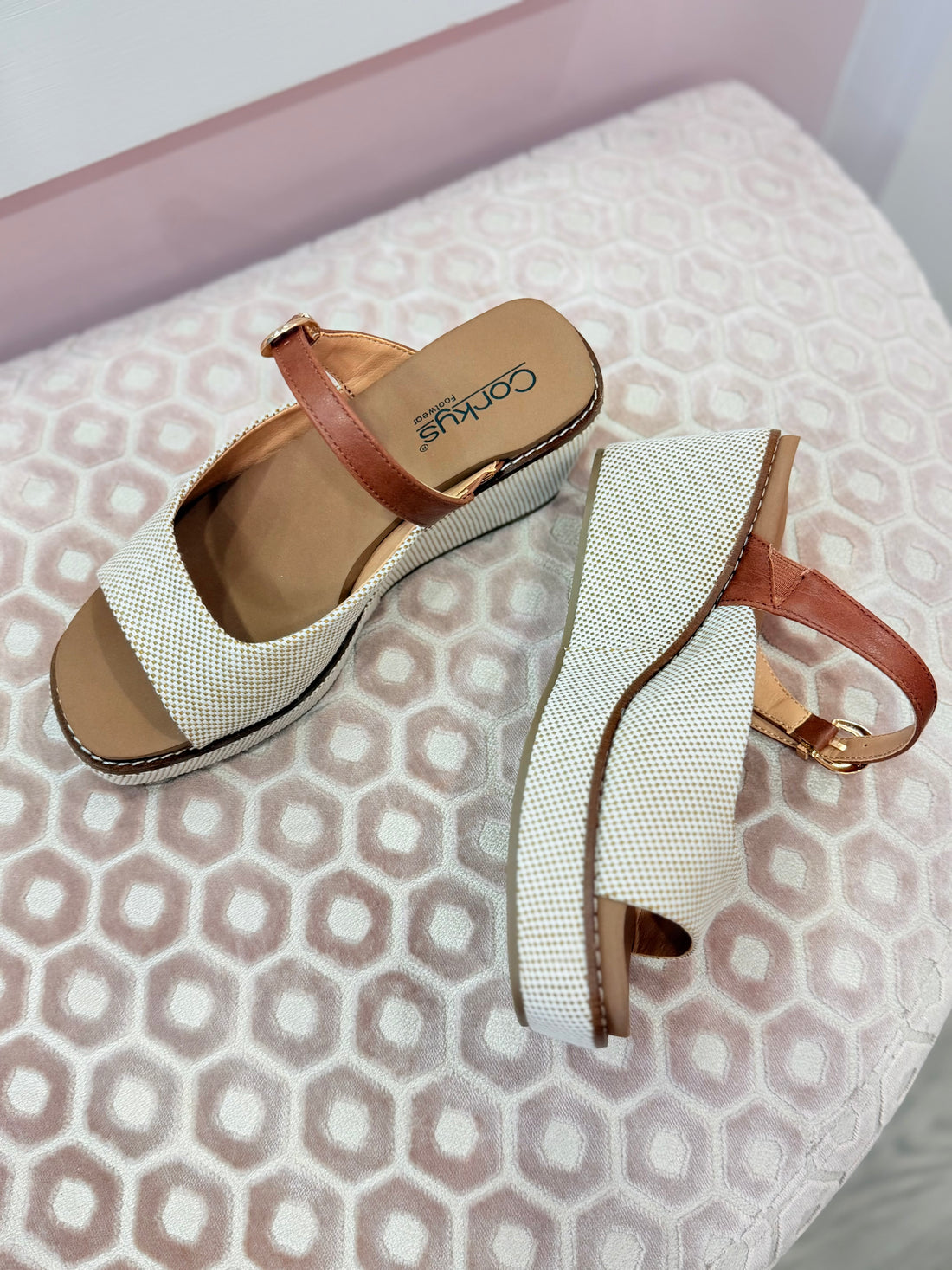 Treat Yourself Wedge