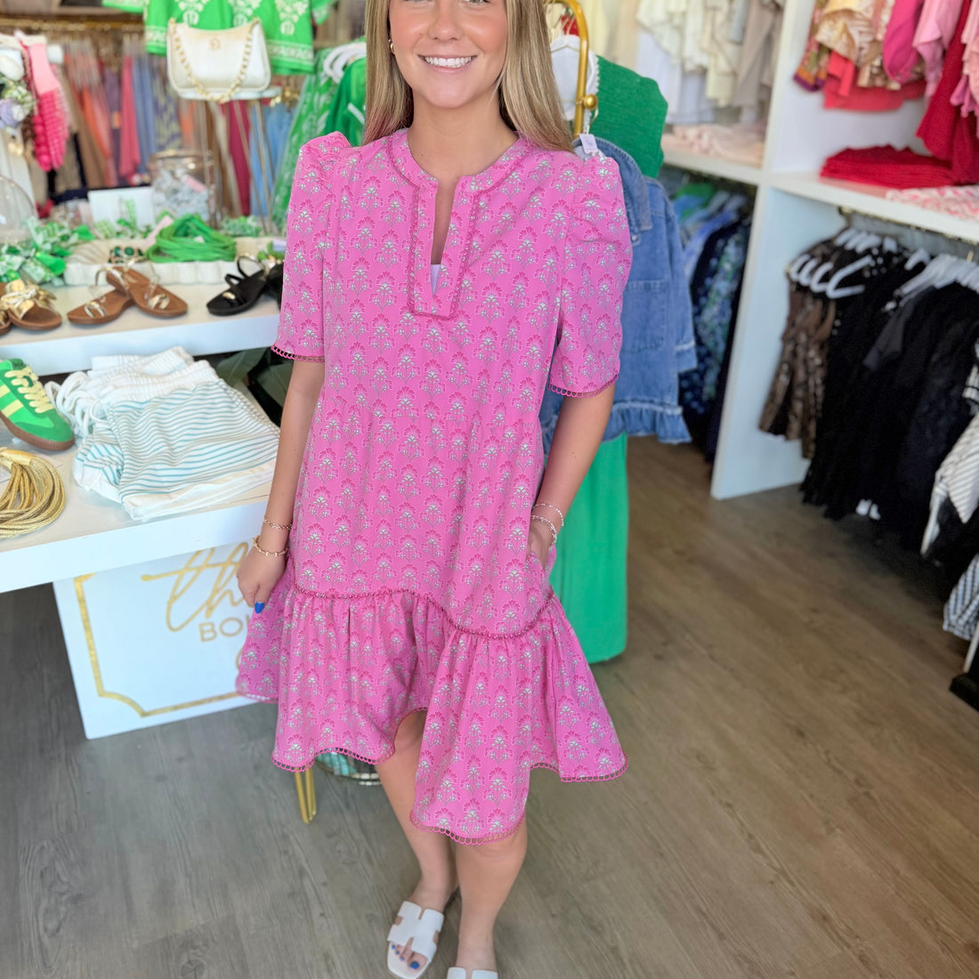 Adelyn Dress (Fuchsia)