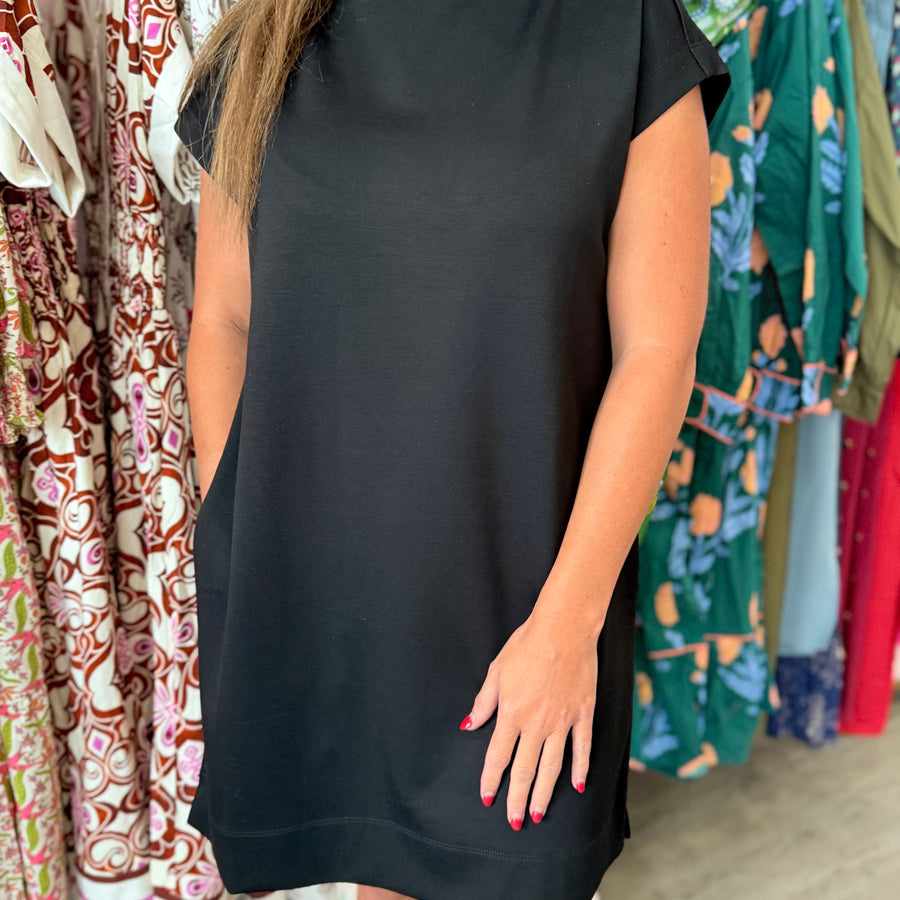 Evie Dress (black)