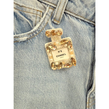 Chanel Pin