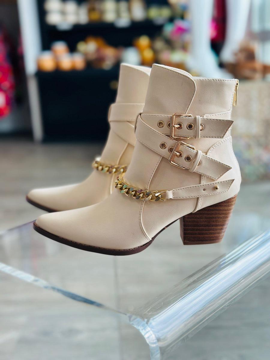 Jill Boot, Matisse Footwear