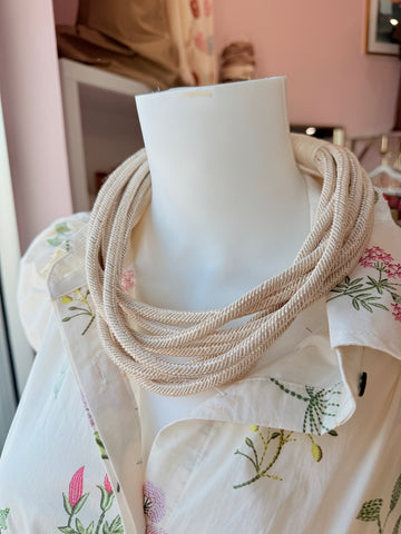 Jasmine Necklace (ecru)
