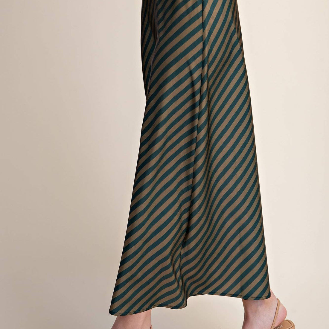 Gianna Skirt (Green/Olive)
