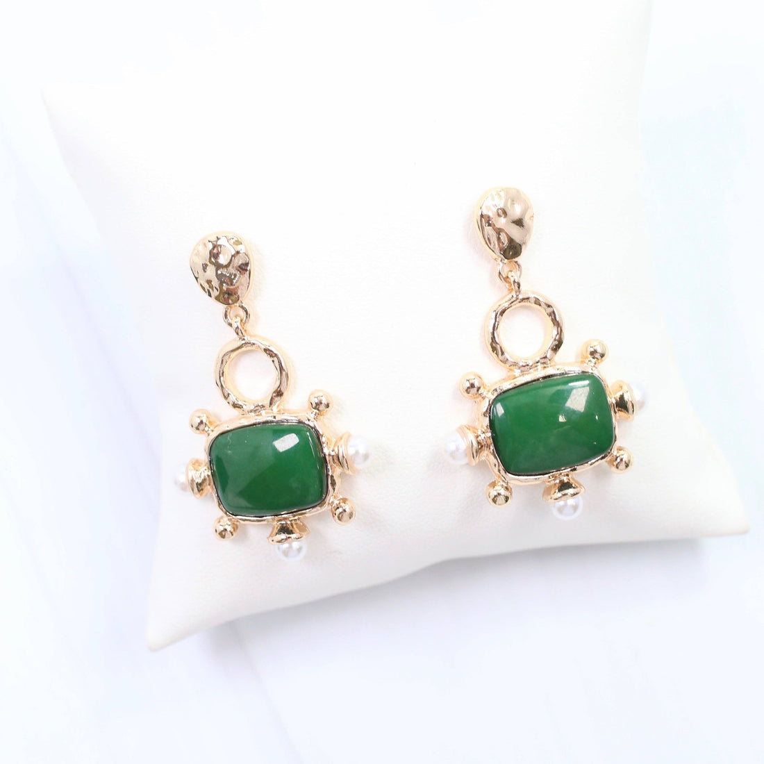 Buena Vista Stone and Pearl Drop Earring Green
