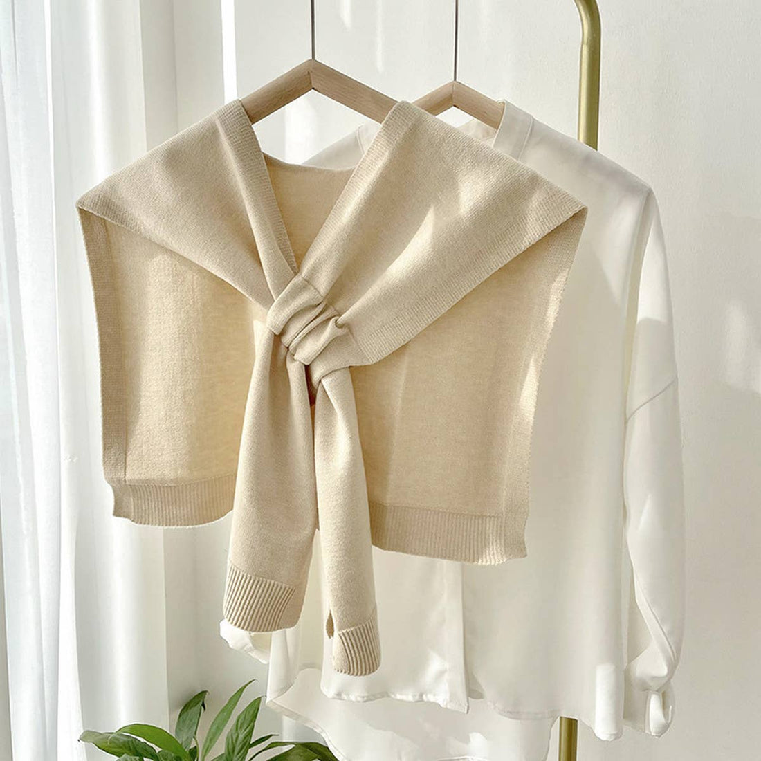 Lightweight Shawl (Apricot)