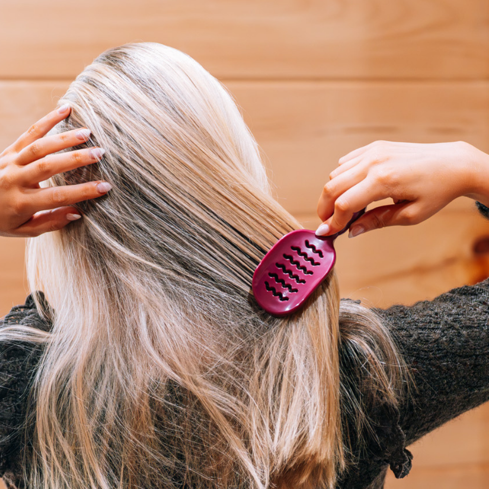 Vented Mini Brush (Mulberry)