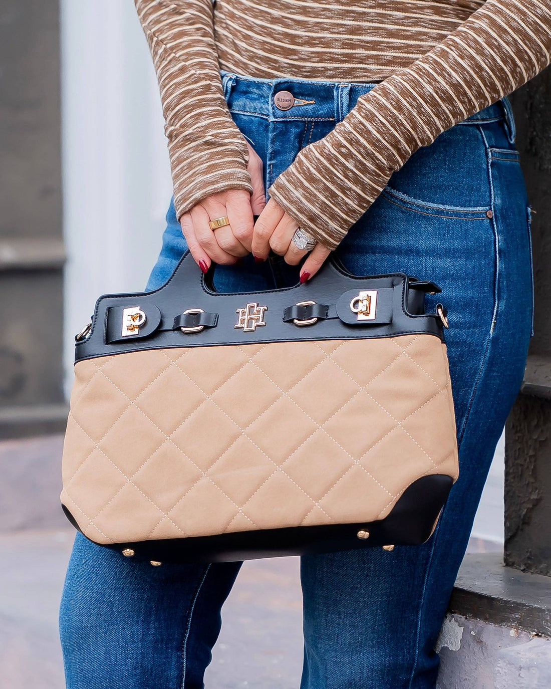 Caroline Hill - Savannah Handbag Latte Black