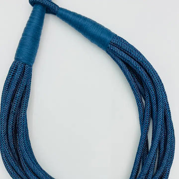 Jasmine Necklace (navy)