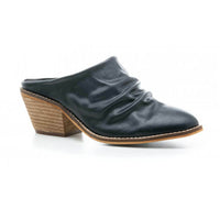 Streaming, Corky's Footwear